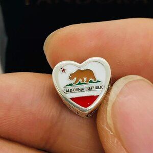 ✨🔥Pandora California Republic Bear Flag Exclusive heart Charm